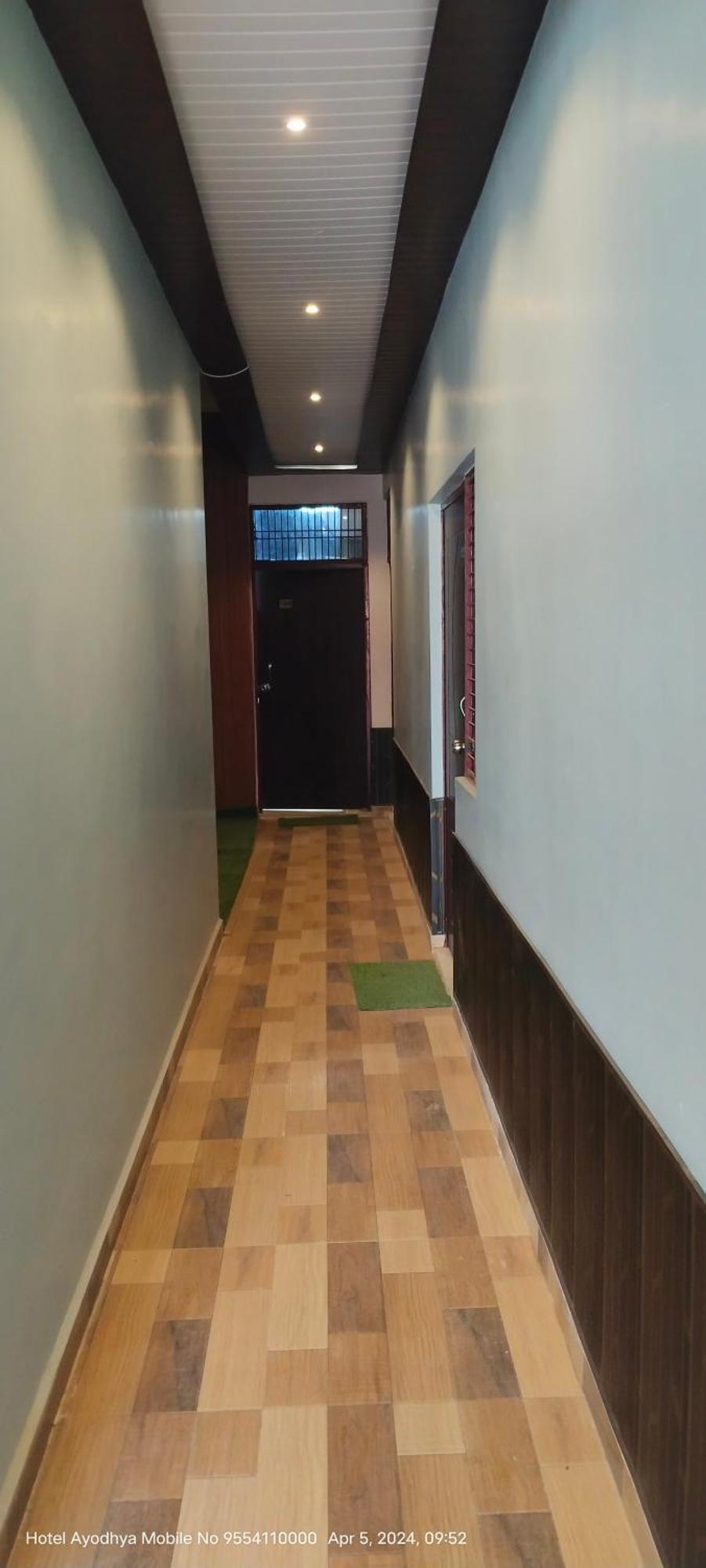 Hotel Ayodhya Paying Guest Exterior foto