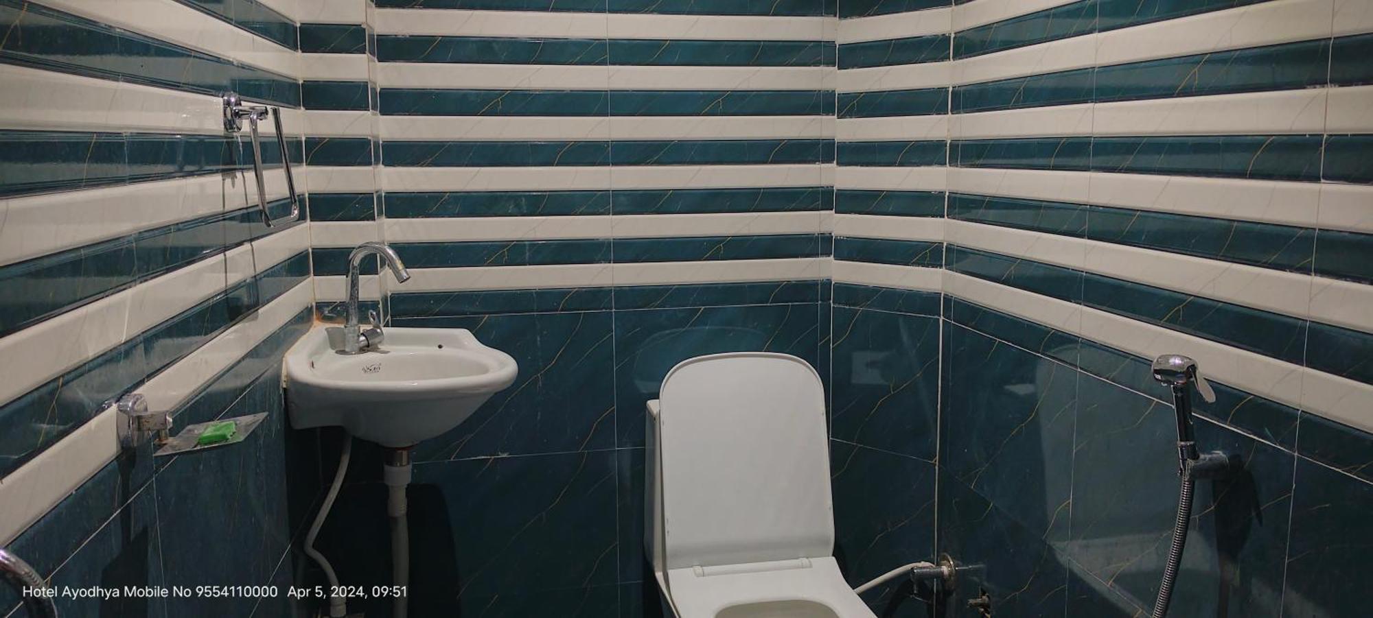 Hotel Ayodhya Paying Guest Exterior foto